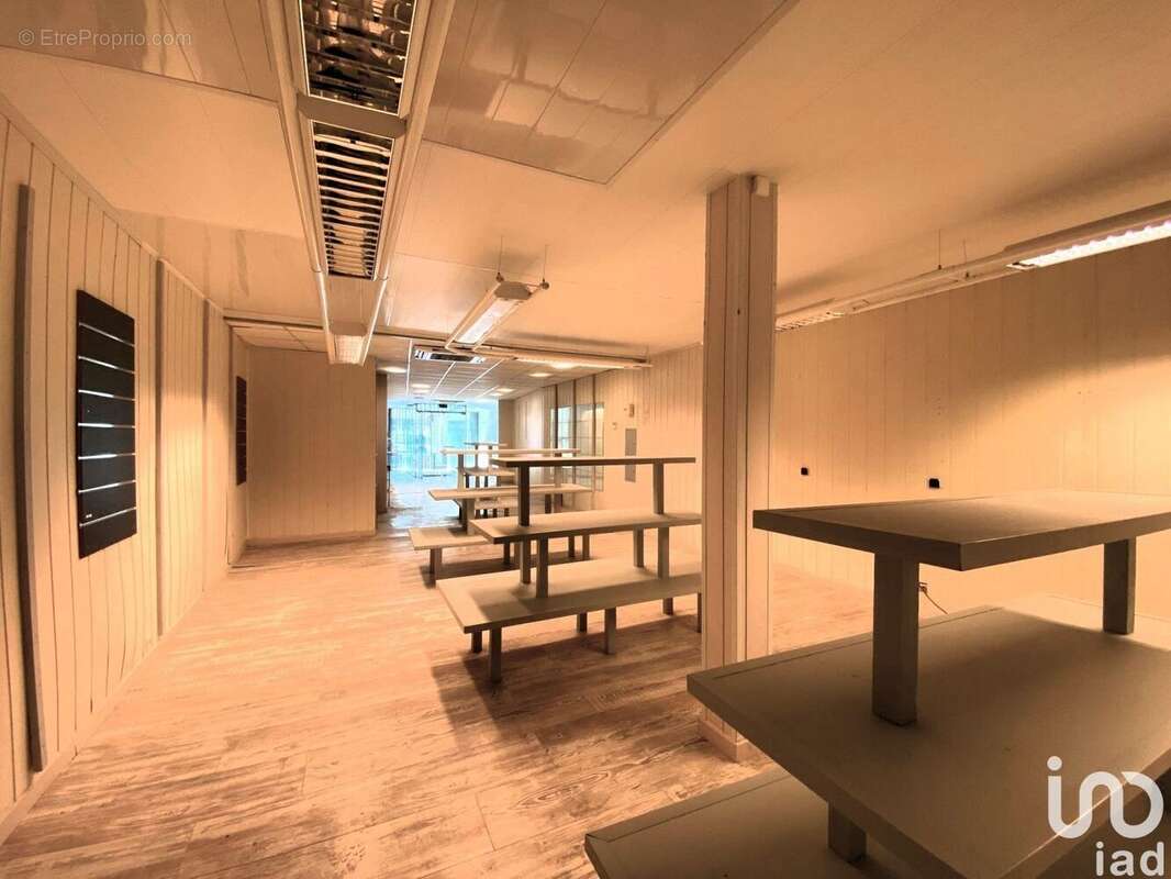 Photo 7 - Commerce à JONZAC