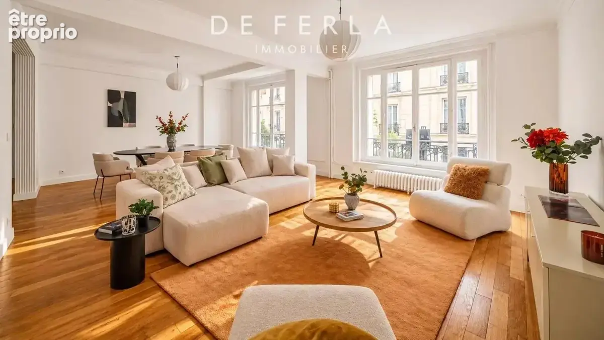 Appartement à PARIS-16E