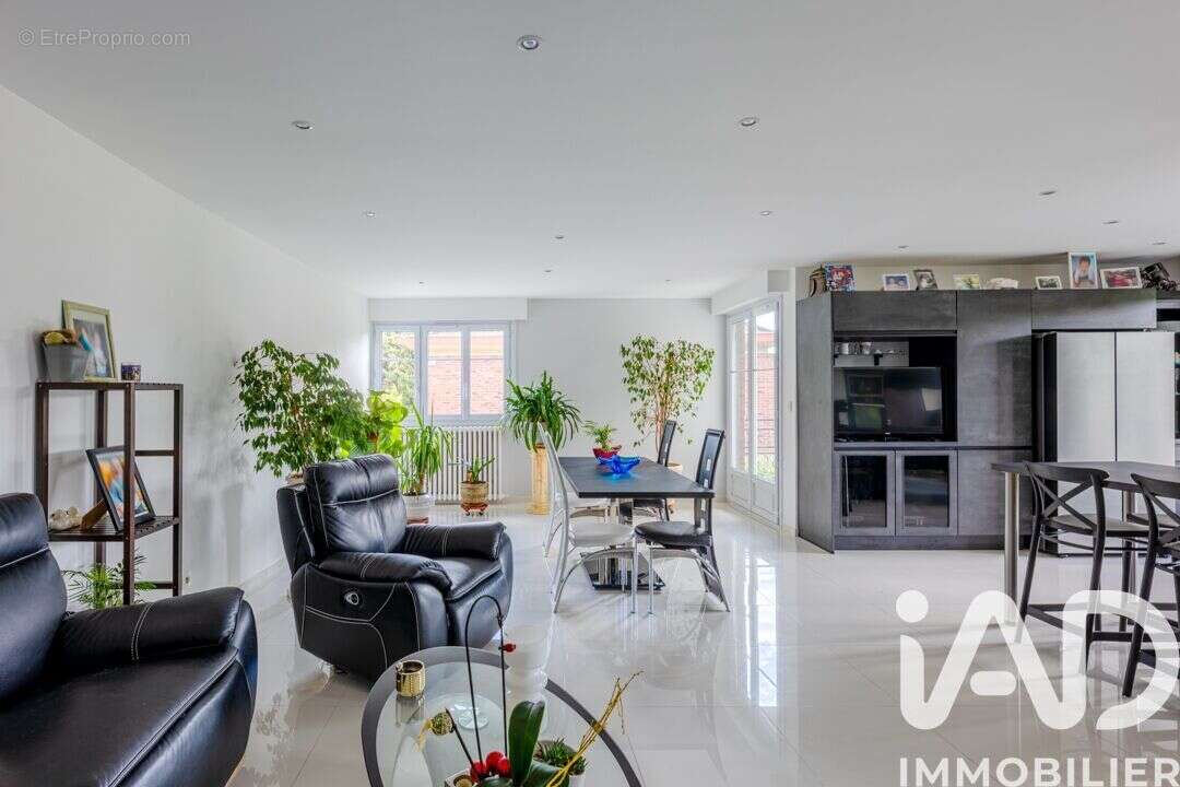 Photo 6 - Maison à EZANVILLE