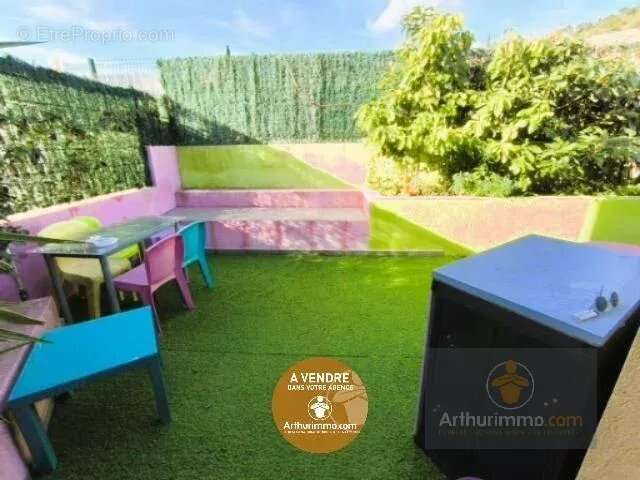 Maison à BORMES-LES-MIMOSAS