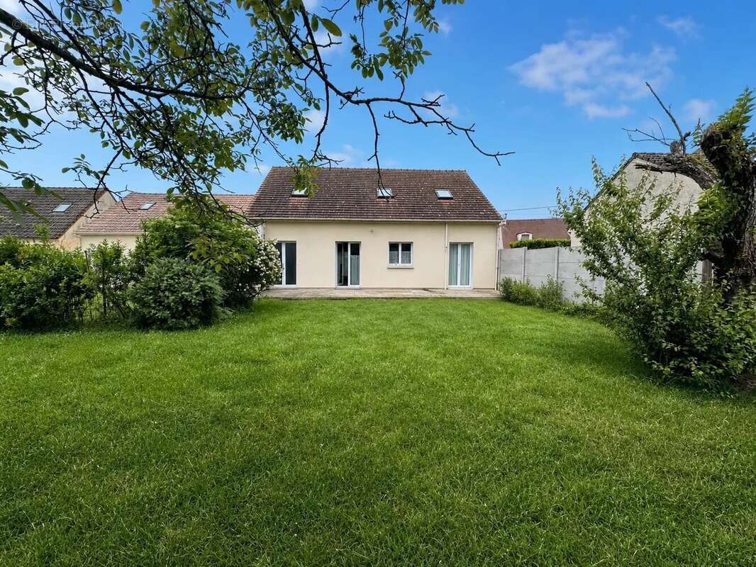 Maison à LA FERTE-SOUS-JOUARRE