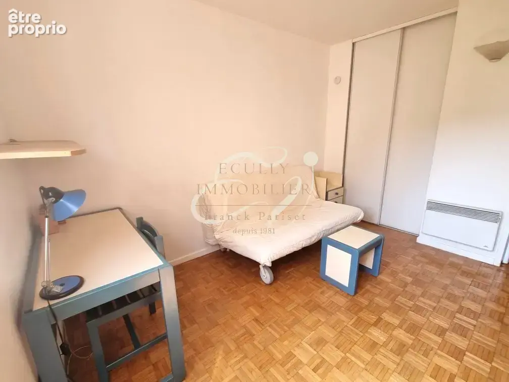 Vente lyon 69007 - studio meuble 19m2  a proximite quais du rhone et universite - photo 6