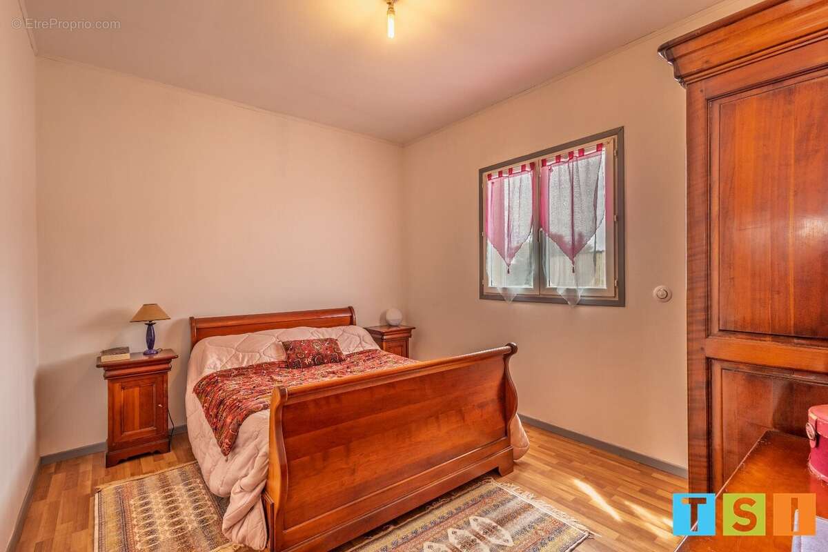 Maison à MONDAVEZAN