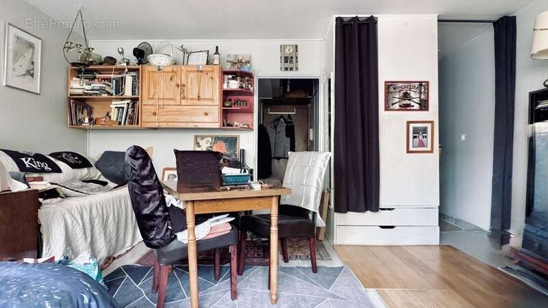 Appartement à PARIS-20E