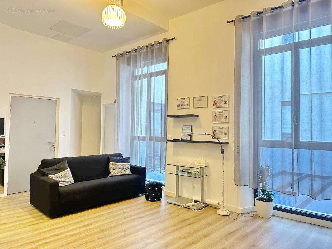  Cannes centre-ville — 2 pièces 41 m², réhabilité, calme - photo 4