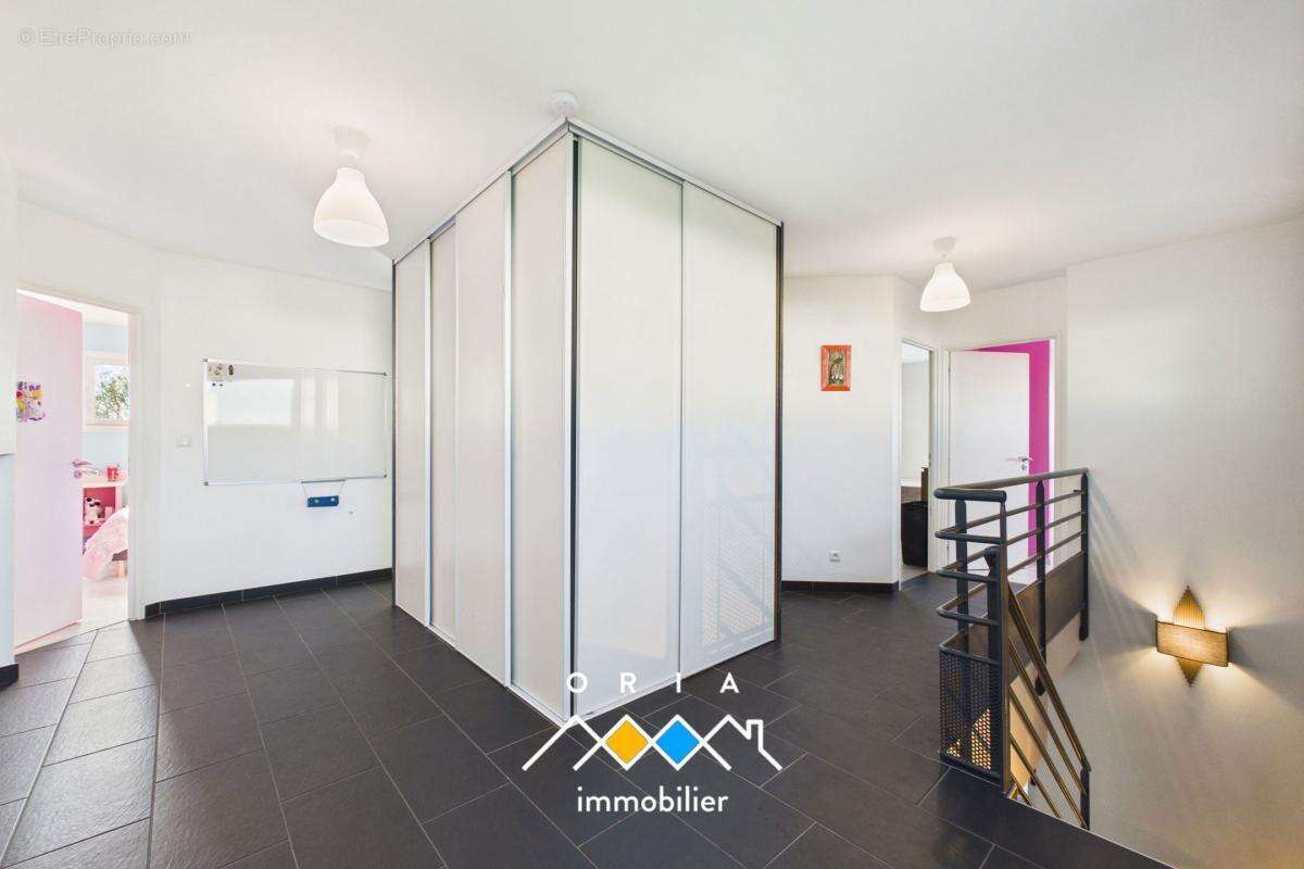 Maison à THIAUCOURT-REGNIEVILLE