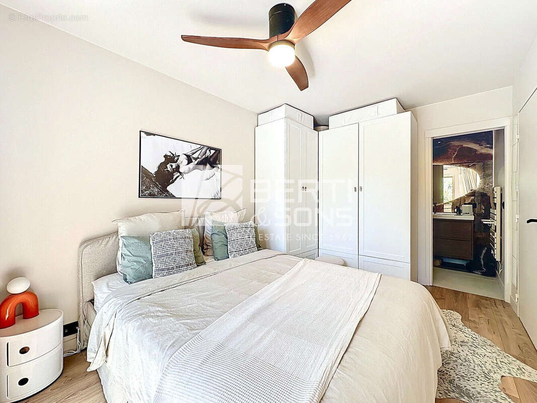 Appartement à LE CANNET