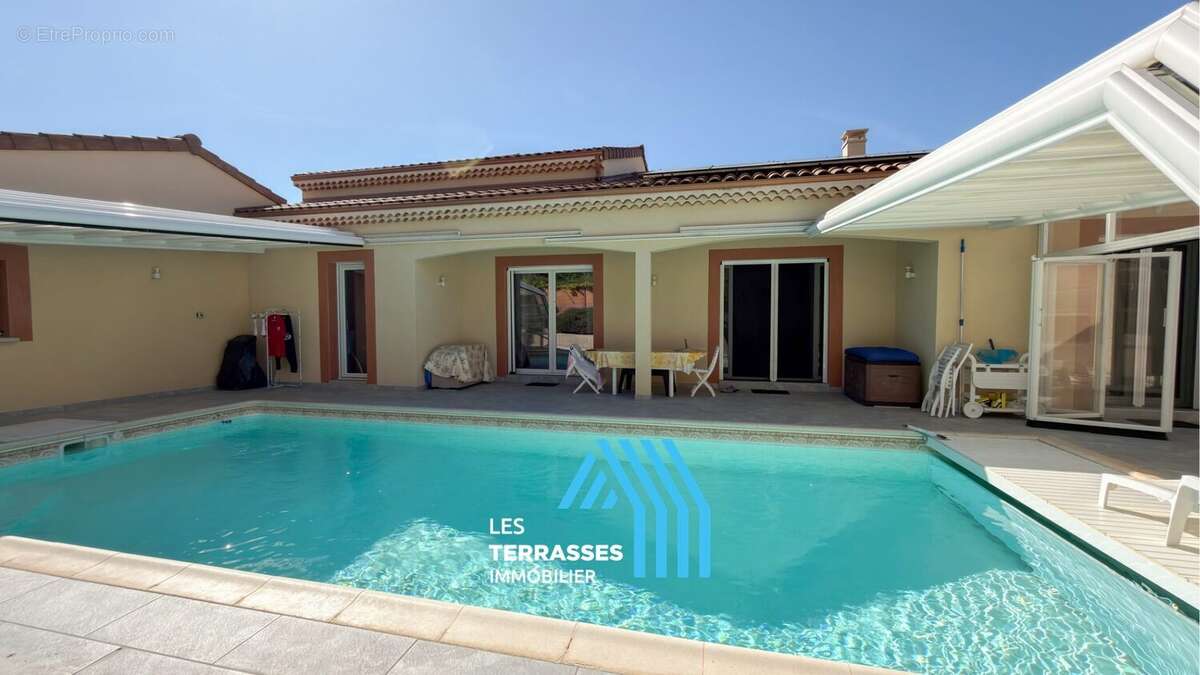Maison à MONTELIMAR