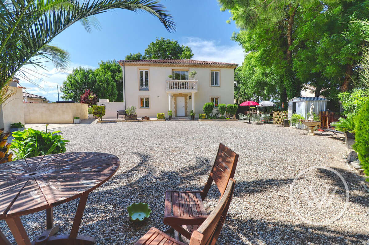 Maison à LIVRON-SUR-DROME