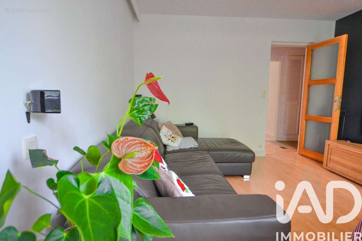 Appartement 68 m² à Villejuif  - photo 2