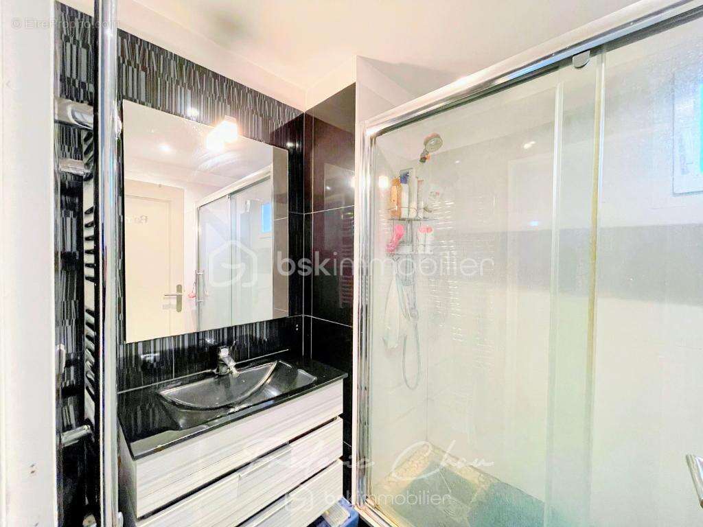 Appartement à LIVRY-GARGAN