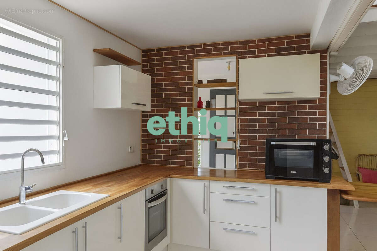 Maison à SAINTE-ANNE