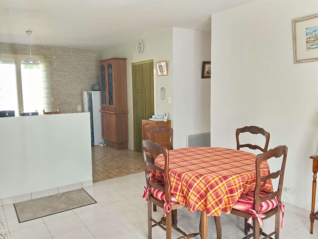 La Plaine Sur Mer  Maison+ dépendance logement - photo 8