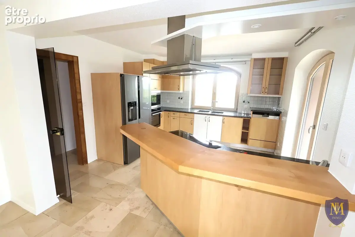 Liebsdorf sur les hauteurs maison aux prestations de qualité de 200 m2 en limite de zone constructibles - photo 3