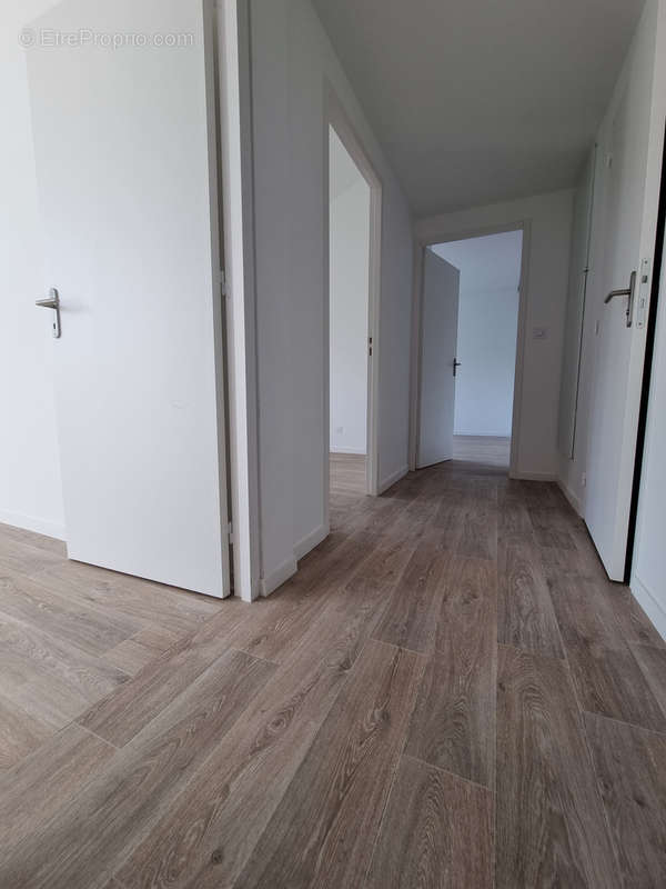 Appartement à SAINT-ERBLON