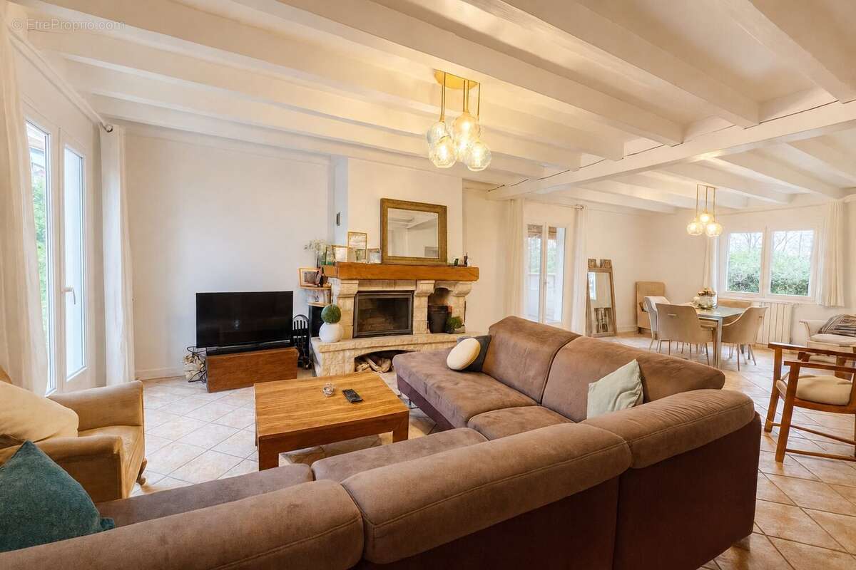 Maison à USTARITZ