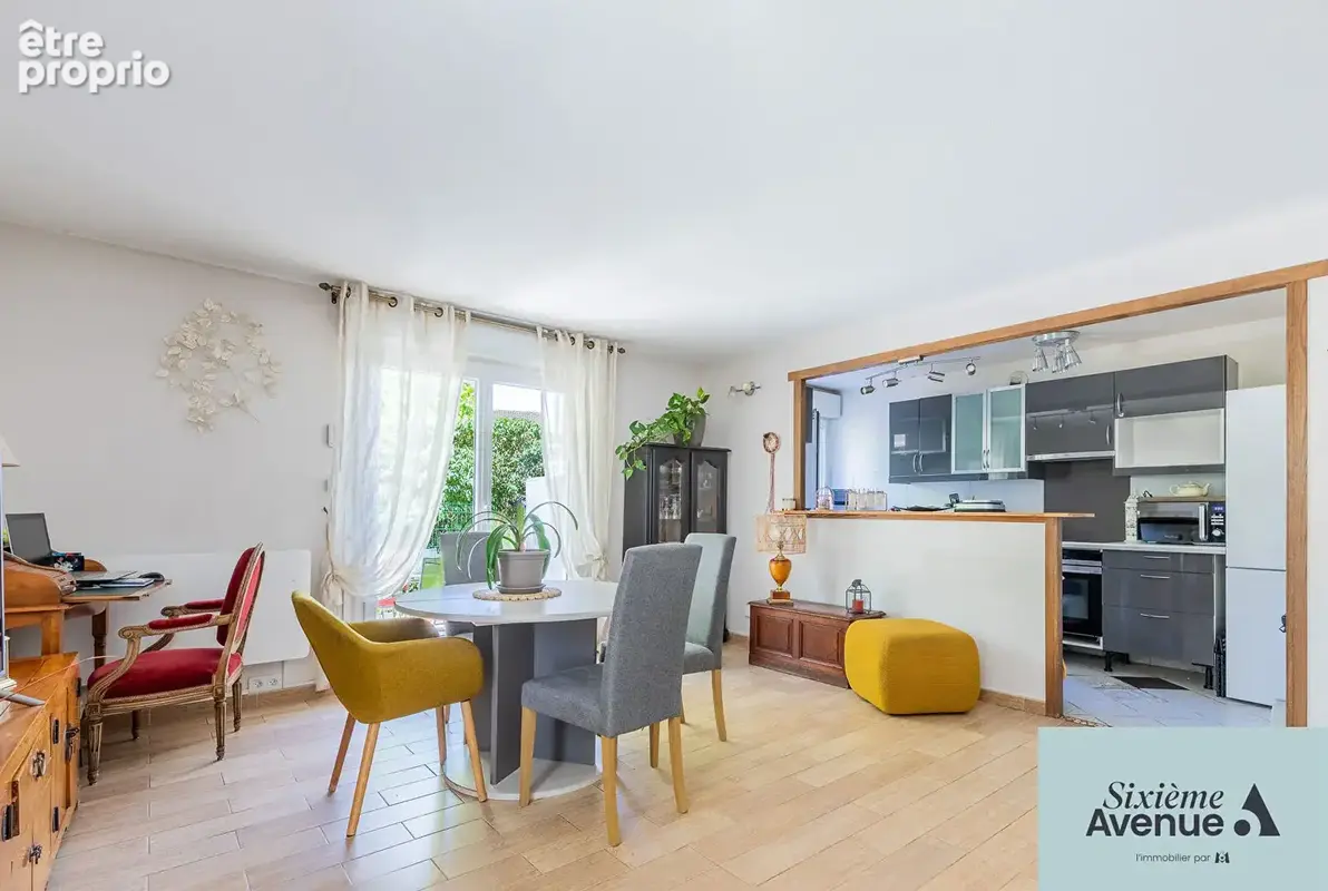 Appartement à CHILLY-MAZARIN
