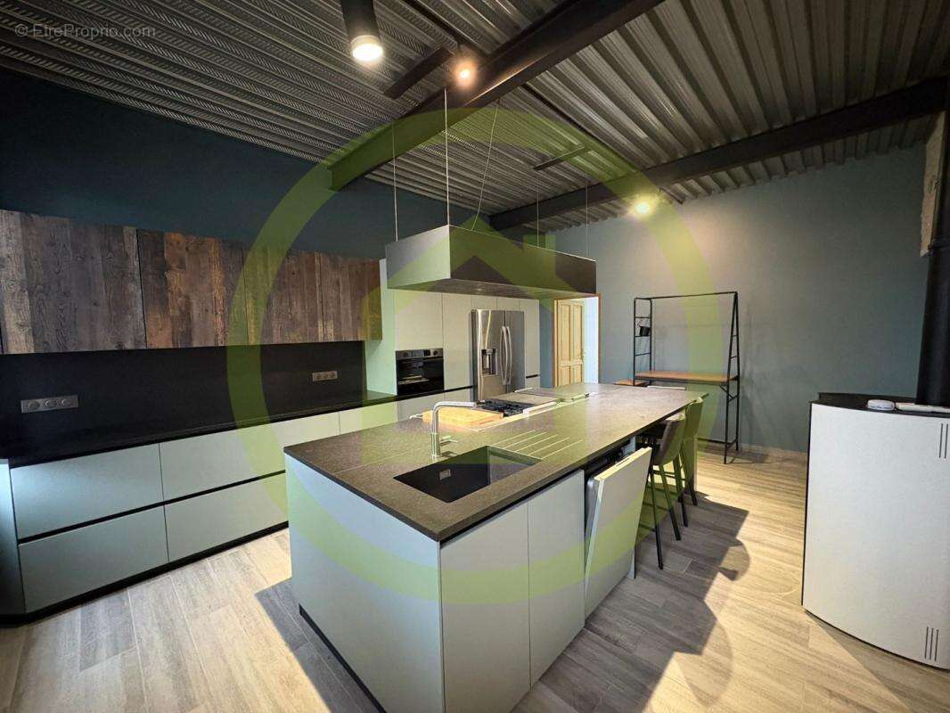 Maison 256 m² à Ochancourt  - photo 5