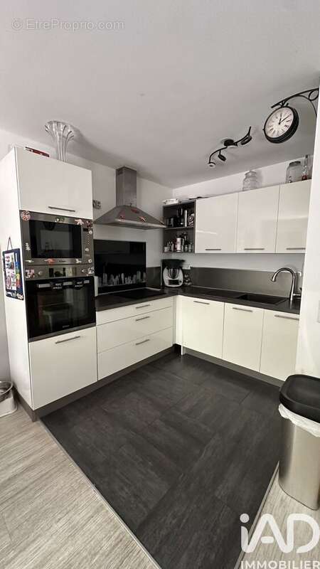 Photo 9 - Appartement à LA VILLE-DU-BOIS