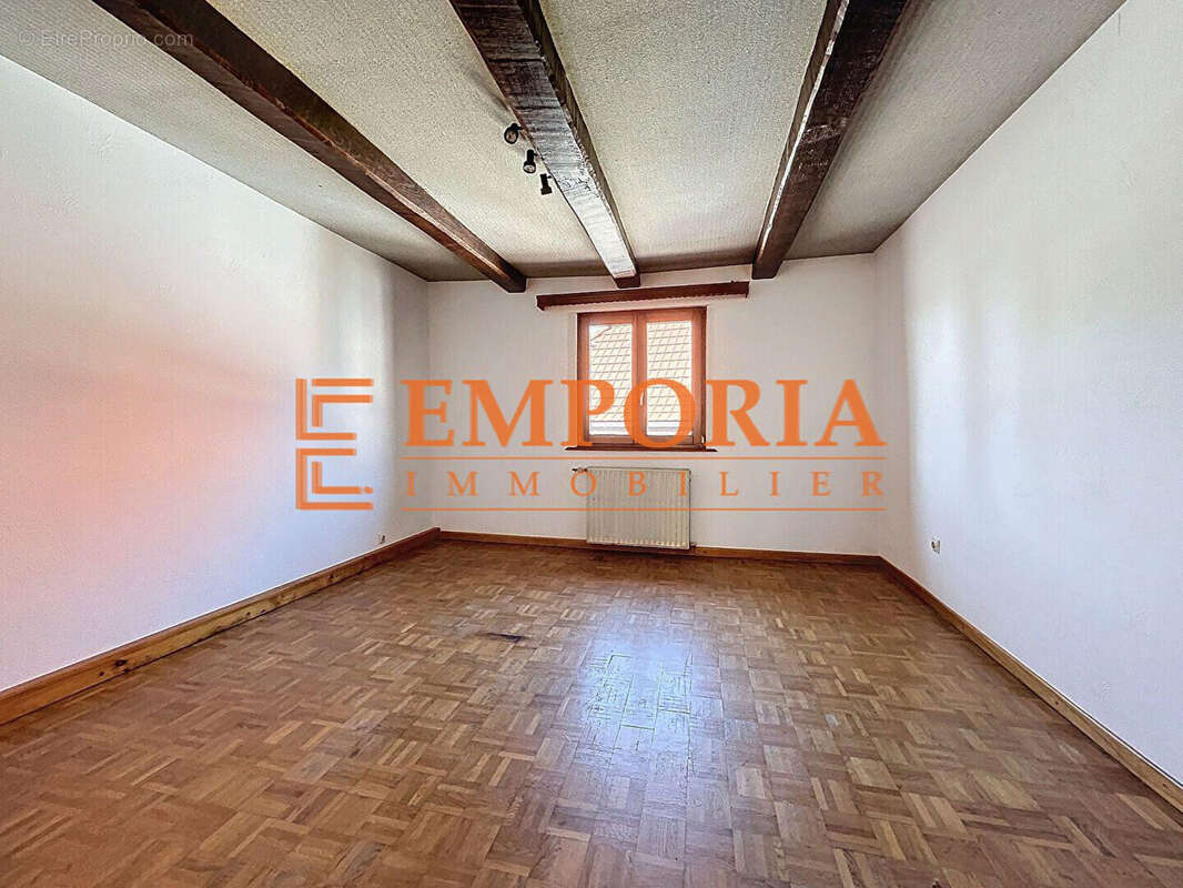 Maison à DANNEMARIE