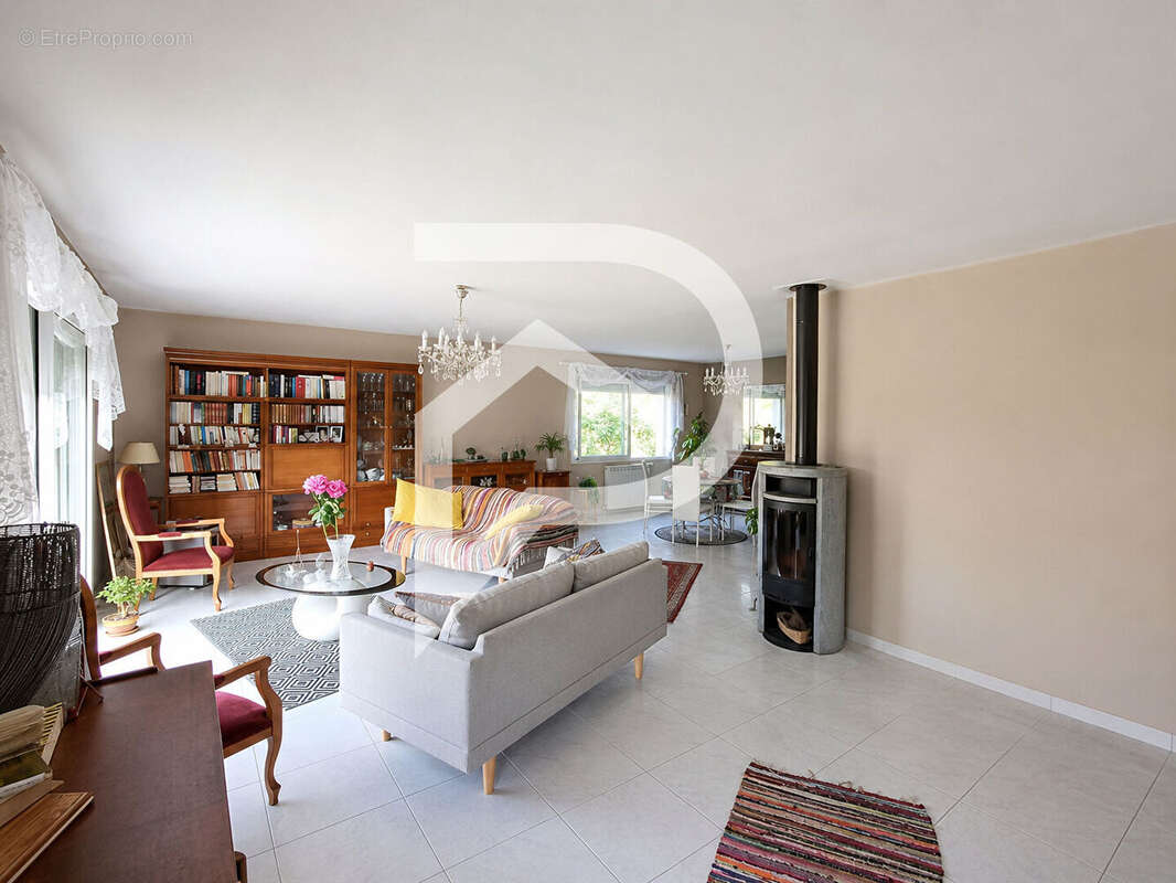 Maison Peyrehorade 6 pièces 144 m² avec studio - photo 3