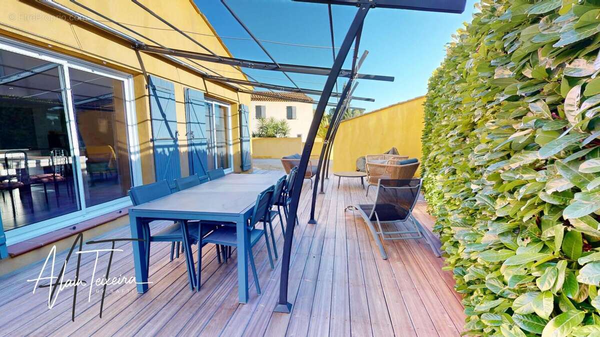 Photo 2 - Maison à DRAGUIGNAN