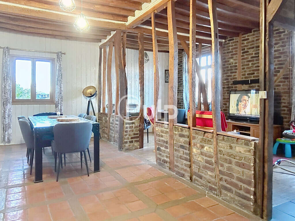 Maison à BRAILLY-CORNEHOTTE