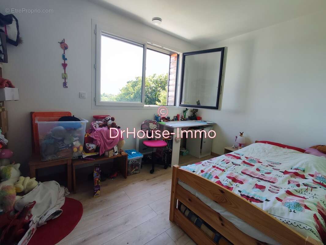 Maison à LAIZE-LA-VILLE