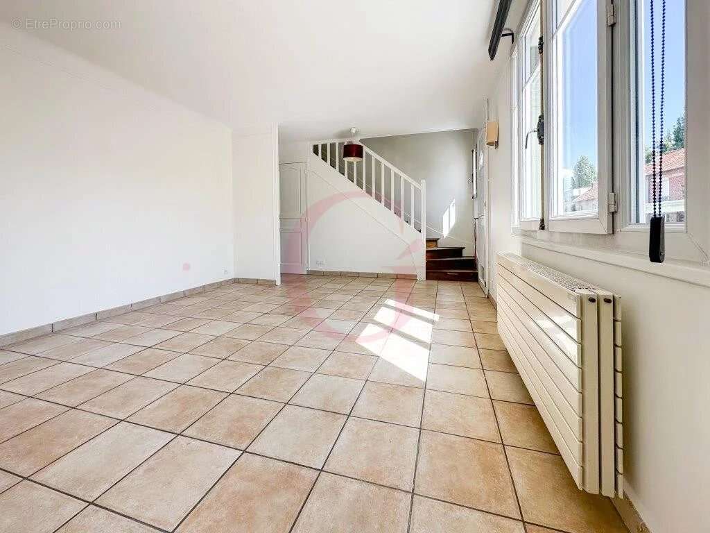 Maison à BOURG-LA-REINE