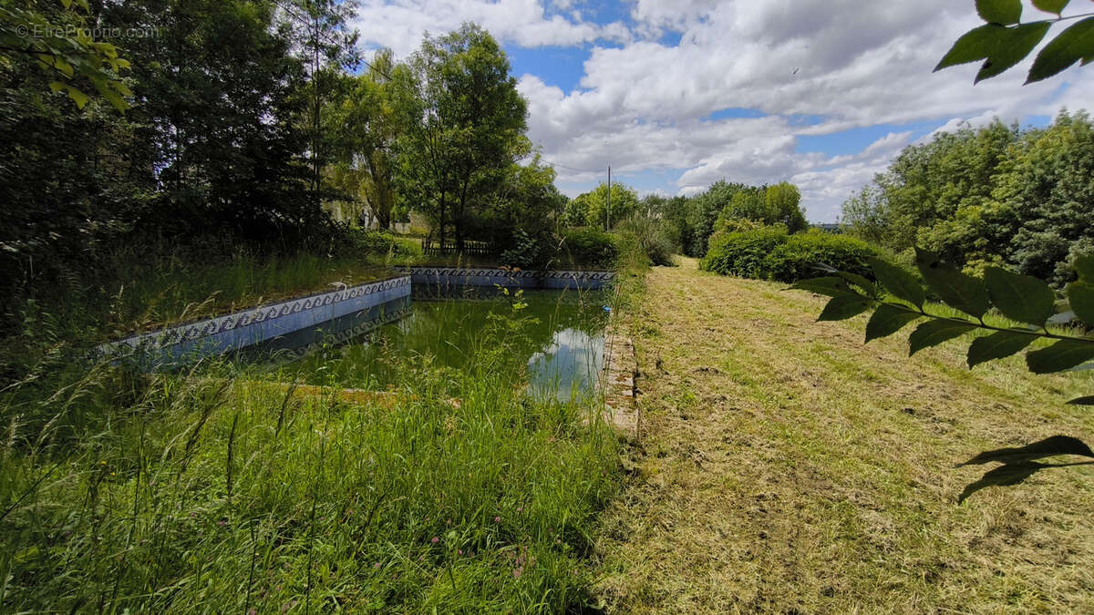 Maison à CASTELSAGRAT