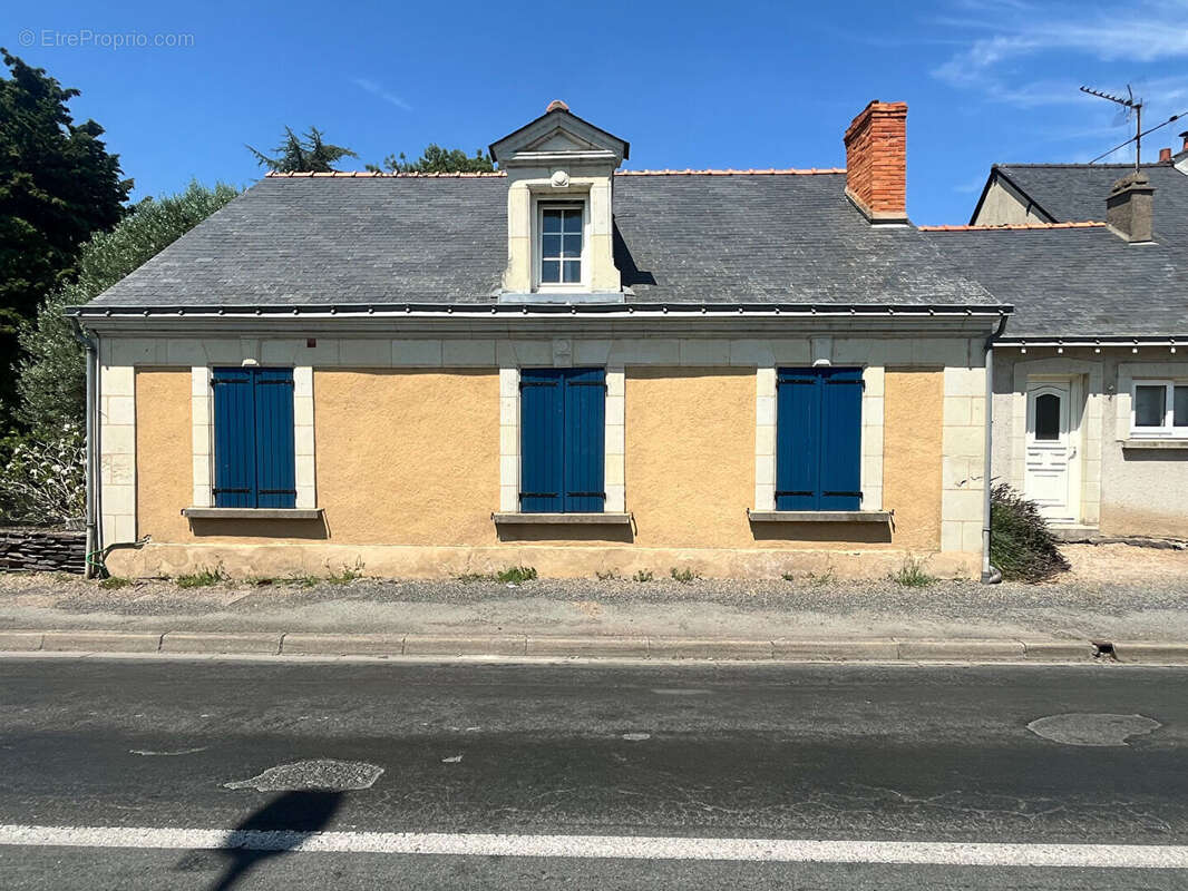 Maison à SAINT-MATHURIN-SUR-LOIRE
