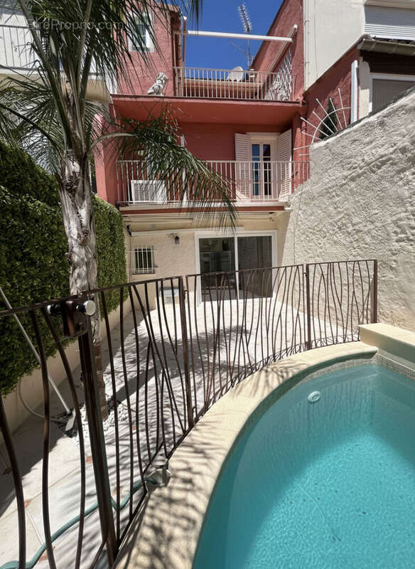 Maison à DRAGUIGNAN