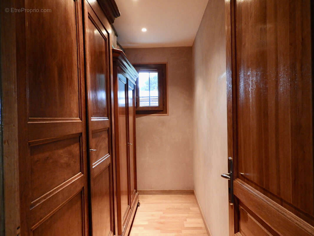 Maison à SAXI-BOURDON