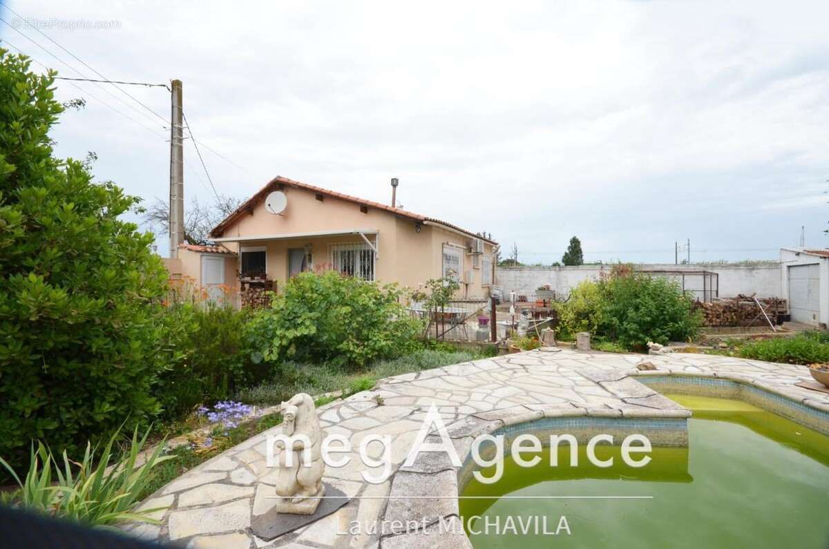 Maison à VILLENEUVE-LES-BEZIERS