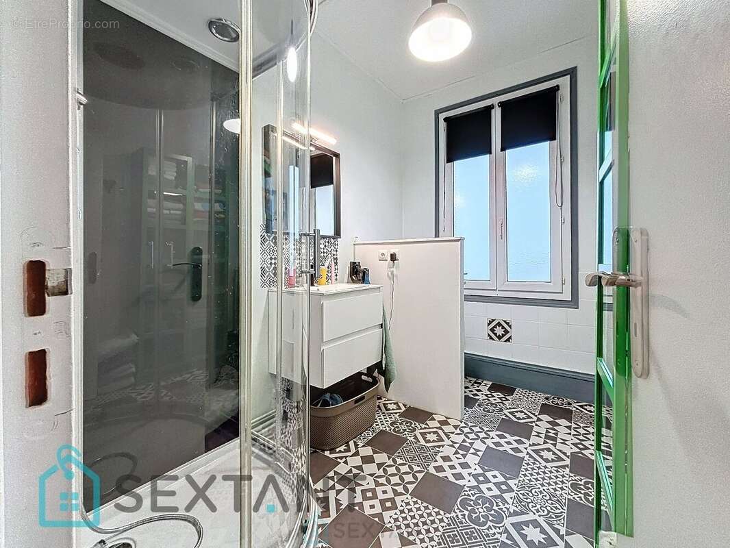 Maison à FRANQUEVILLE-SAINT-PIERRE