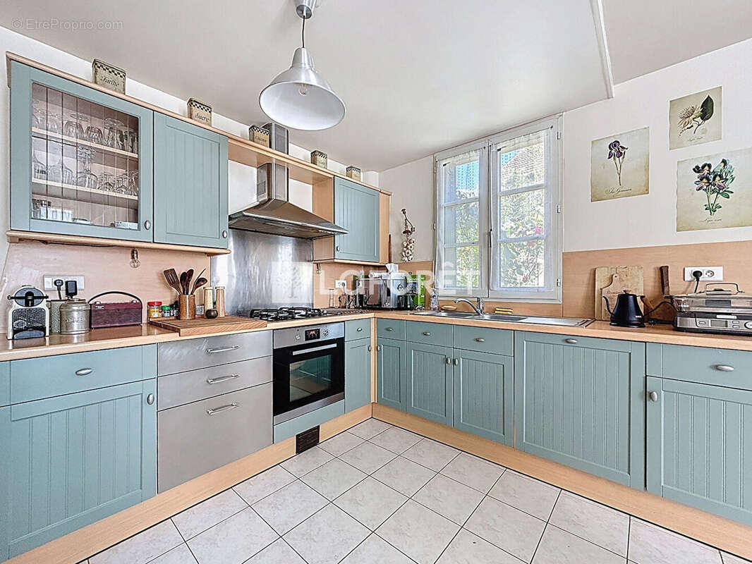 Maison à CHAMPIGNY-SUR-MARNE