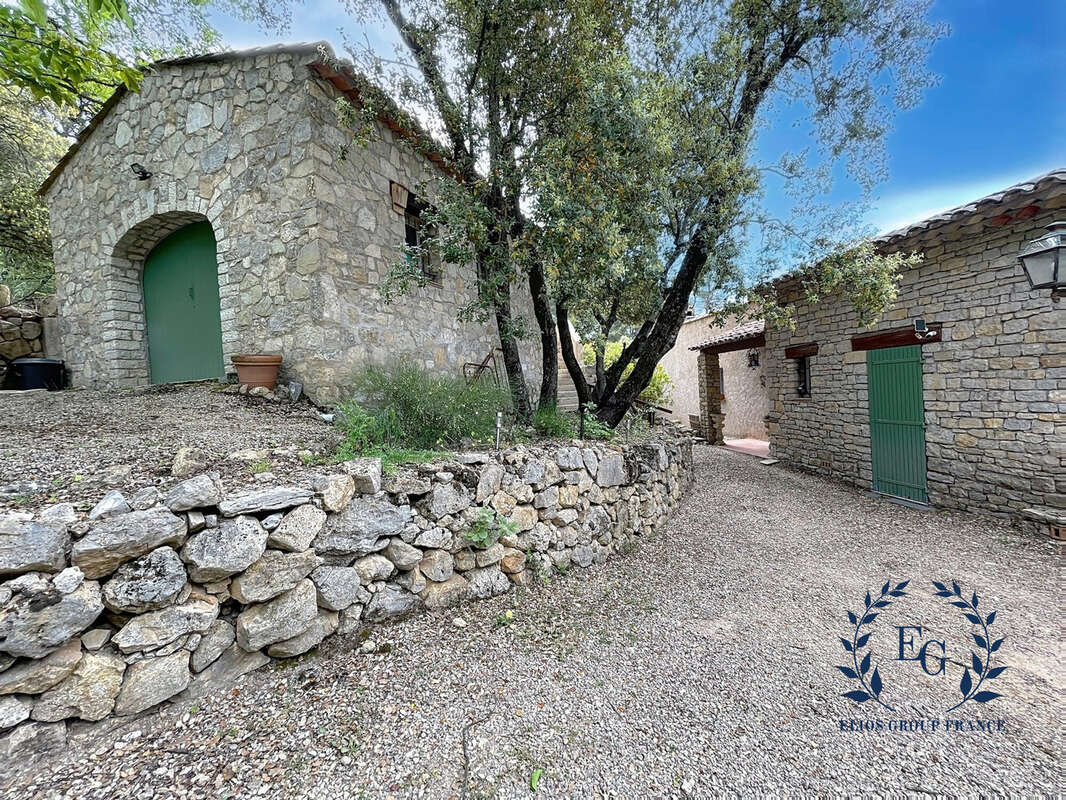 Maison à TOURTOUR