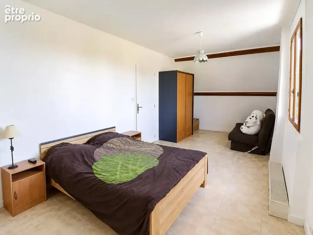 Maison familiale avec véranda à Cesset - photo 11