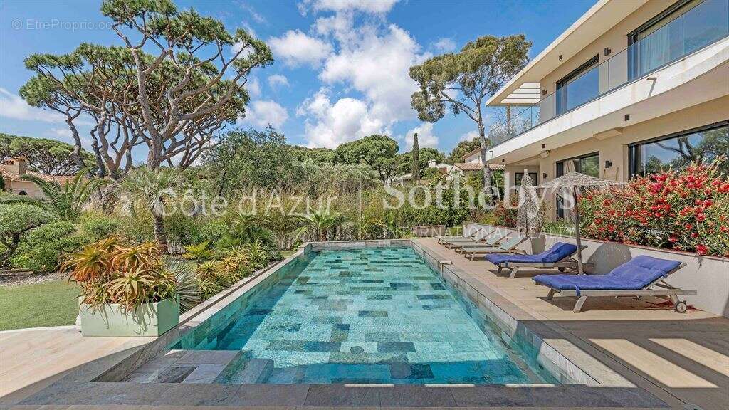 Villa contemporaine à Sainte-Maxime à 300m des plages du golfe de Saint-Tropez - photo 3