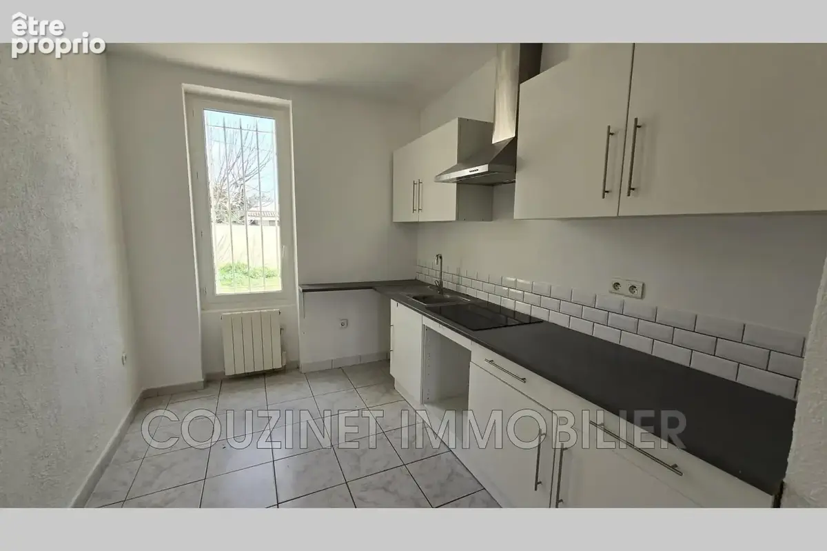 Maison 5 pièces 89 m² à vendre à Le Castellet (83330) - photo 2