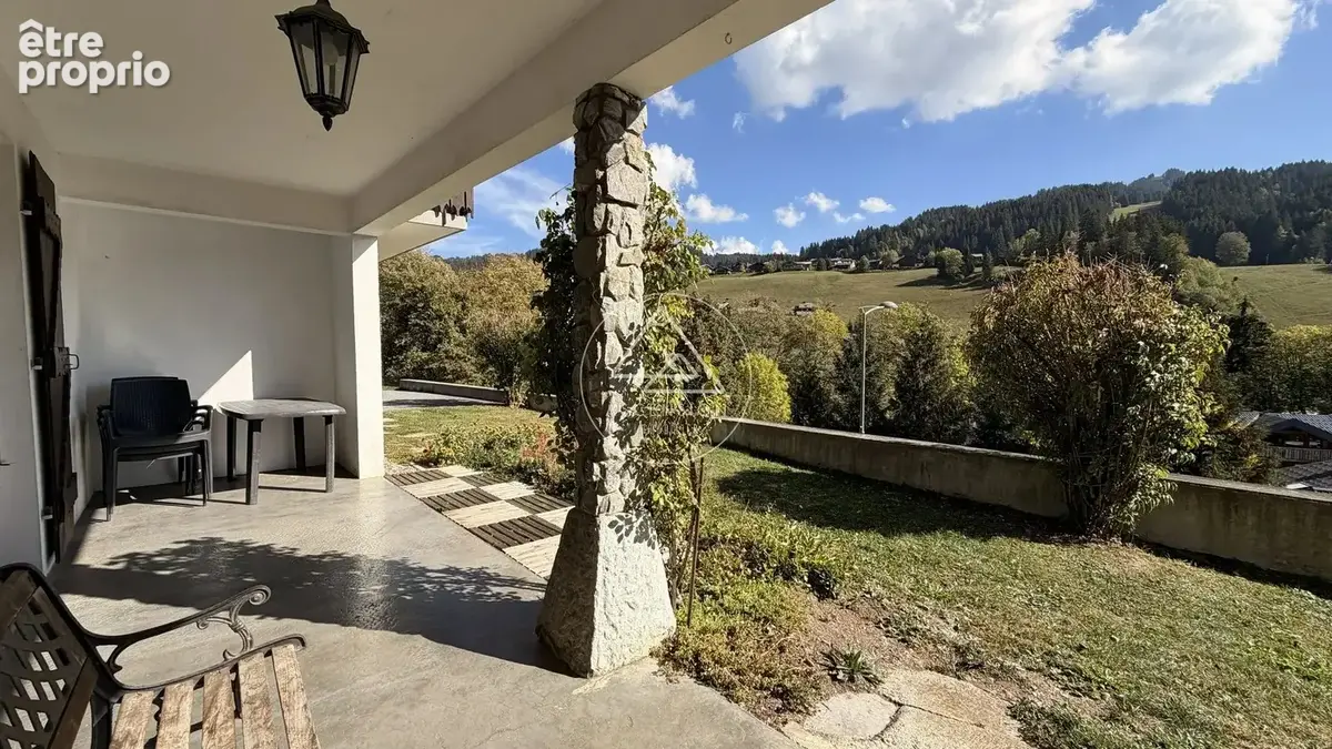 Les Gets – Appartement T2 à réhabiliter avec terrasse - photo 4