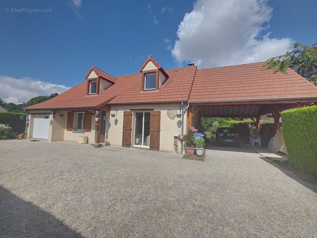 Maison à MAINTENON