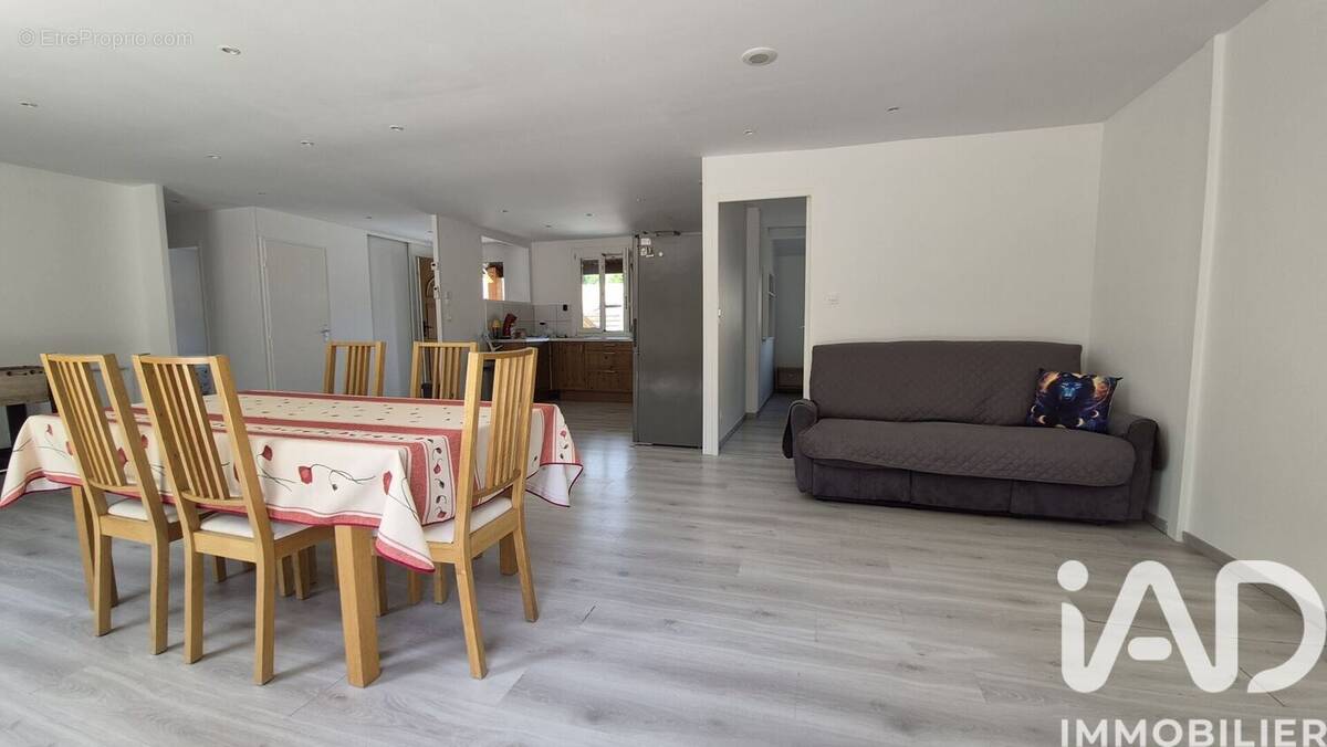 Photo 1 - Maison à JARRIE