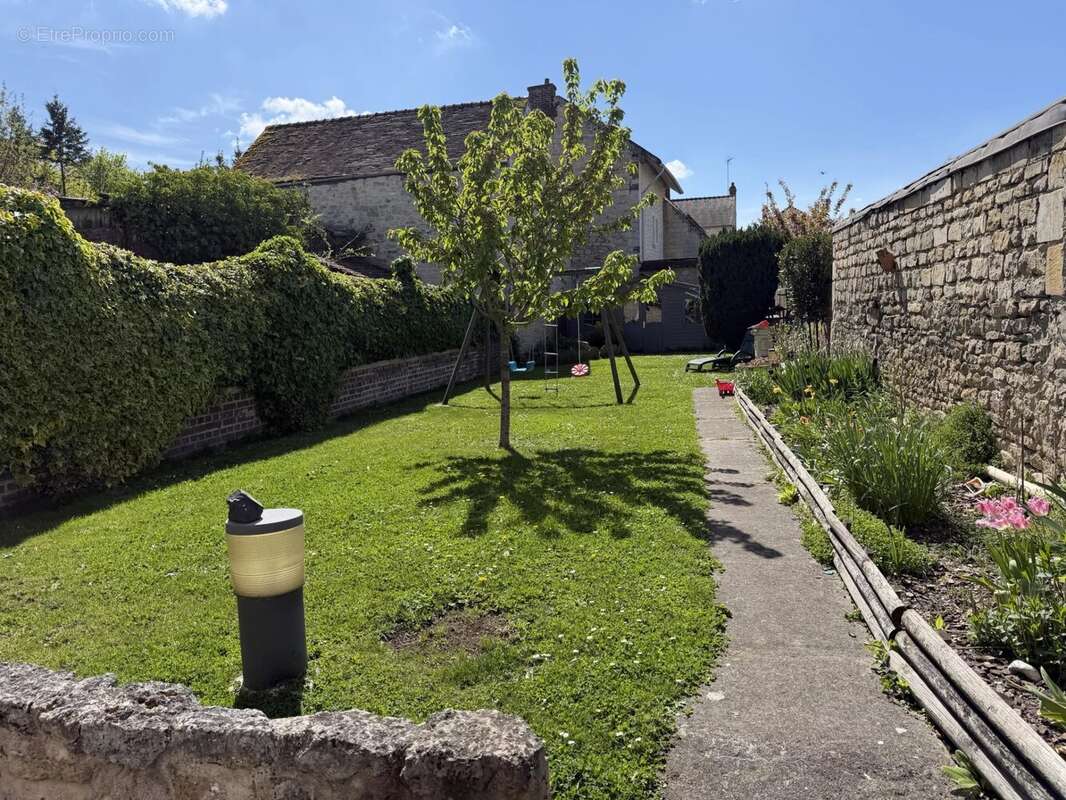 Maison à GOUVIEUX