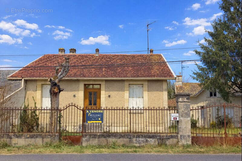 Maison à SAINT-GIRONS-D'AIGUEVIVES