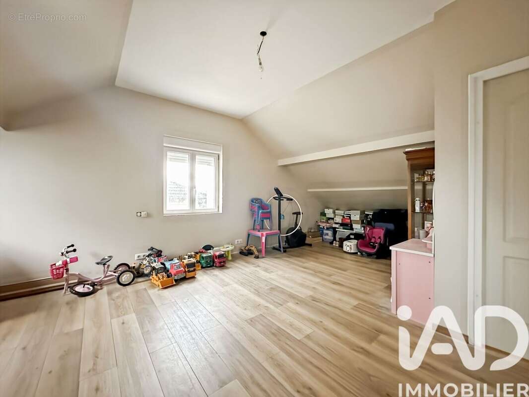 Photo 8 - Maison à CHAMPS-SUR-MARNE