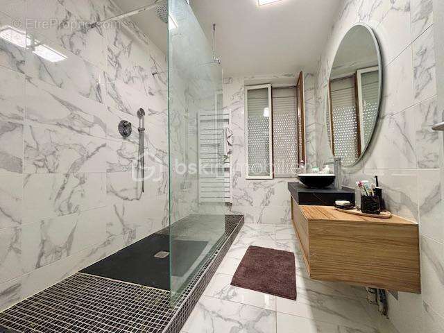 Maison à PONT-DE-L&#039;ARCHE