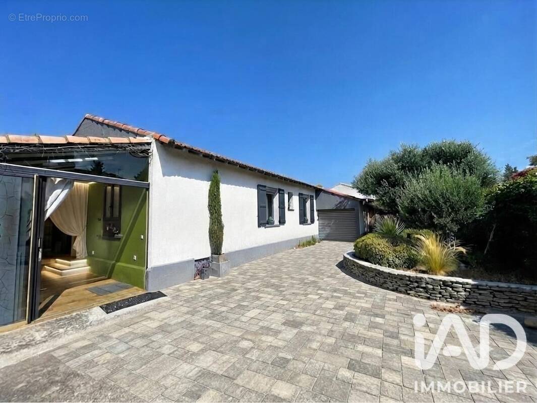 Photo 1 - Maison à CASTELNAU-LE-LEZ