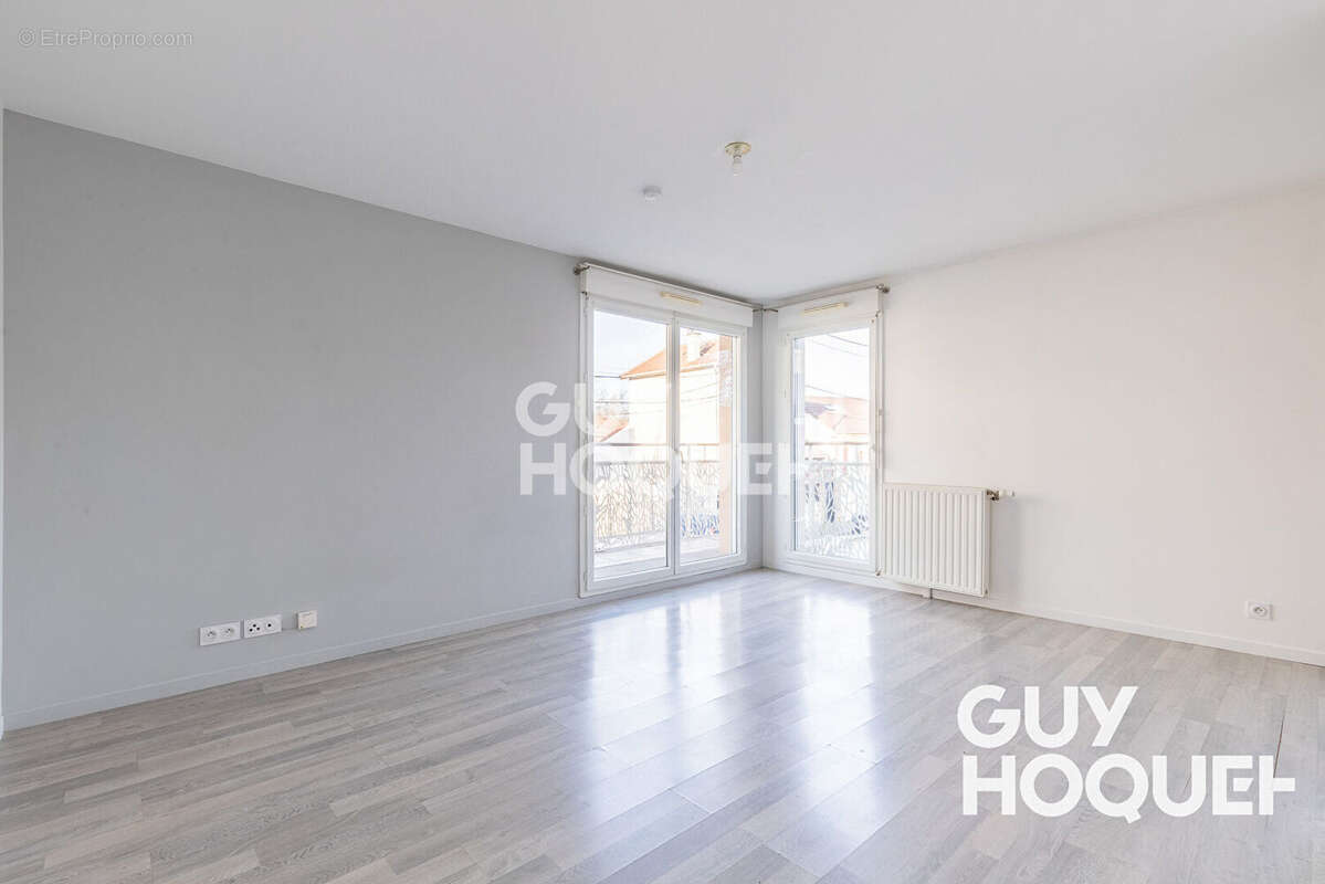 Appartement à ATHIS-MONS