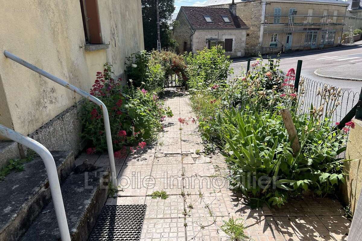 Maison à MORTAGNE-AU-PERCHE